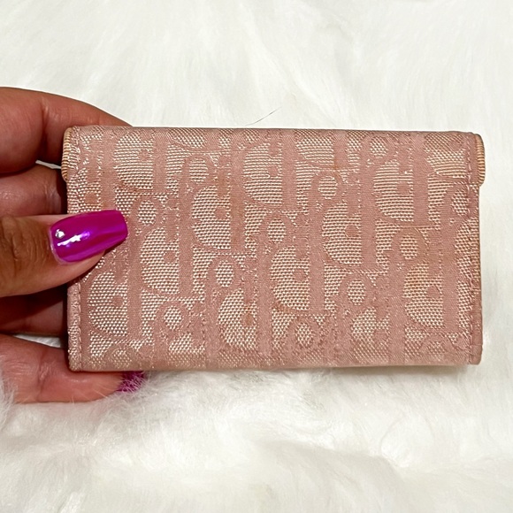 💖SOLD💖Dior Pink Trotter Key Holder - Picture 2 of 3